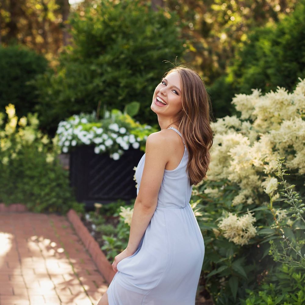 Meet your Posher, Olivia